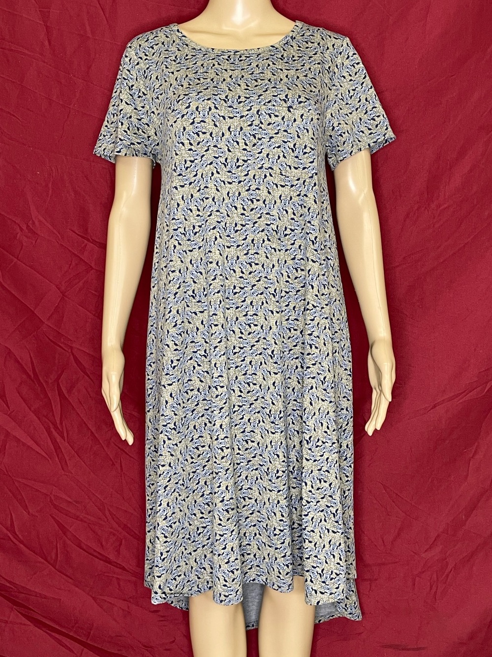 LuLaRoe x Disney "Carly" Minnie Mouse Silhouette High-Low Swing Dress Size Small
